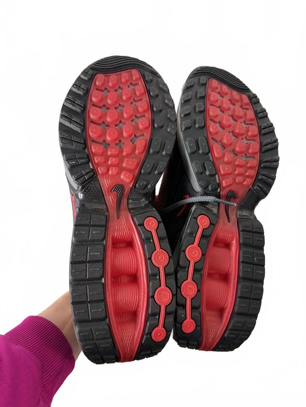 Nike Air Max Plus TN SE Men's Running Shoes Size 11 - Picture 4 of 6